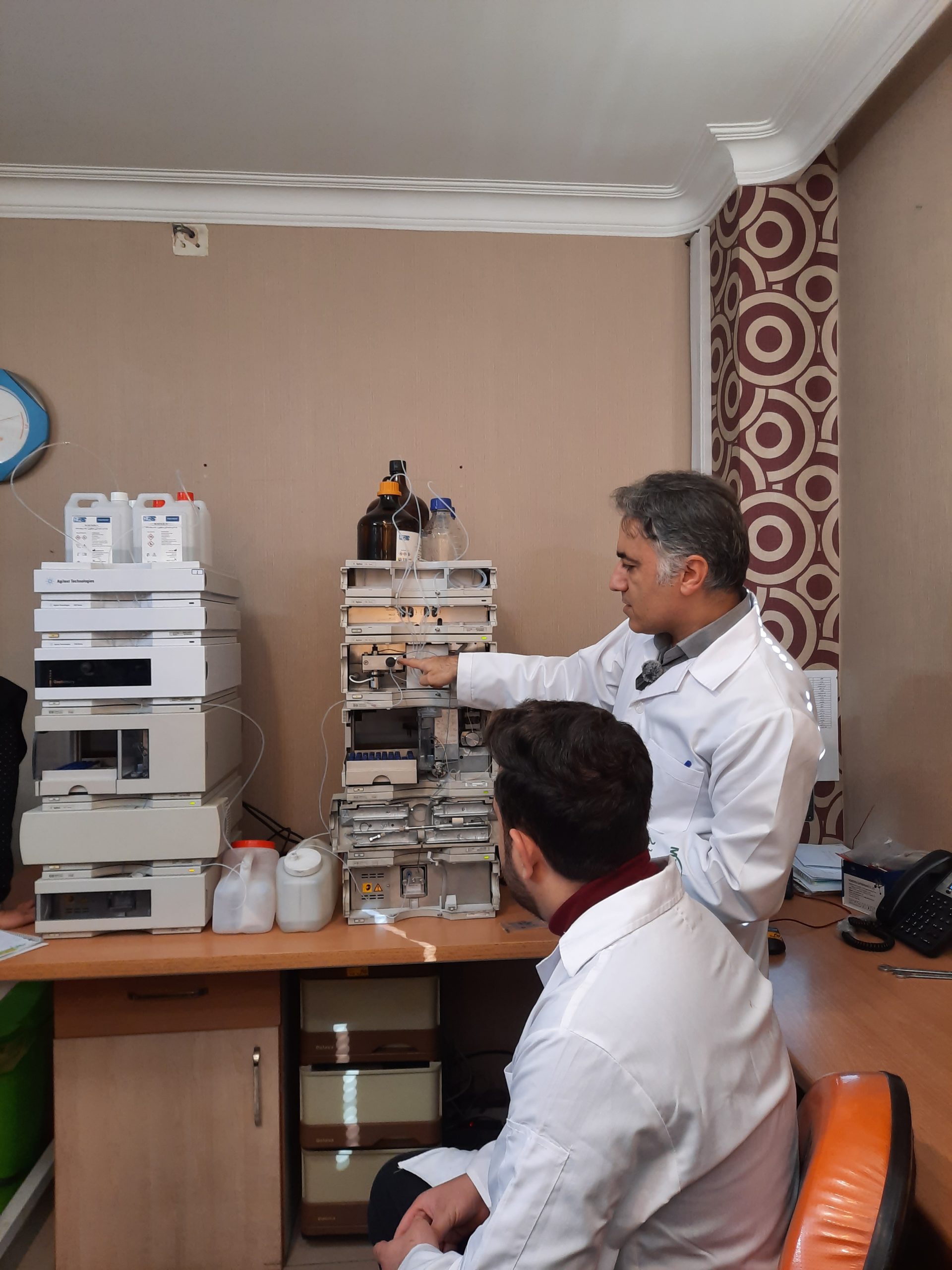 برگزاری کارگاه عملی کار با دستگاه (آذرماه 1403)